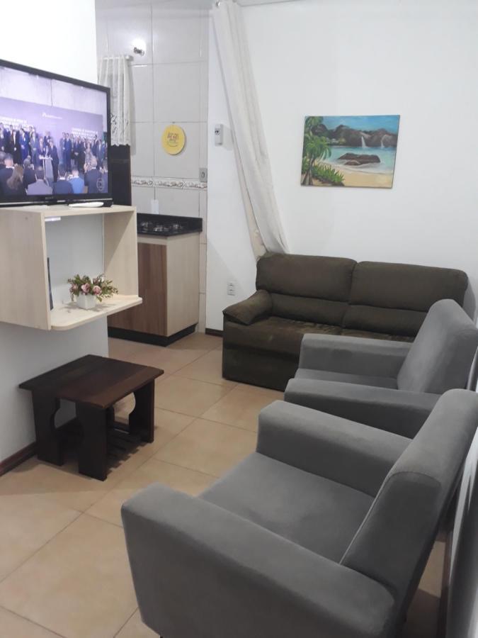Apartamentos Por Diaria Av Domingos De Almeida بيلوتاس المظهر الخارجي الصورة